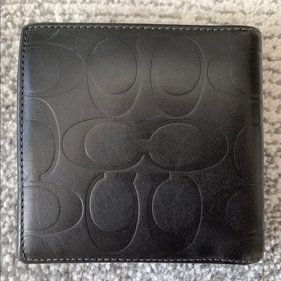 Coach Wallet - Picture 4 of 4